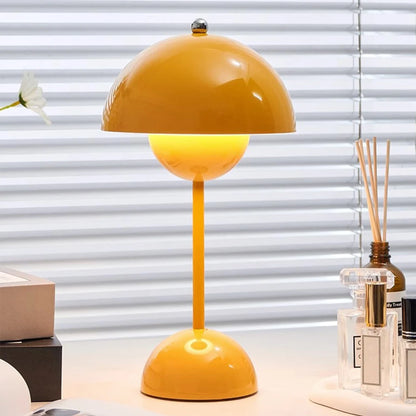 Sky Terrarium™ Mushroom Table Lamp